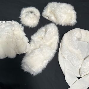 Set of white faux fur winter accessories: